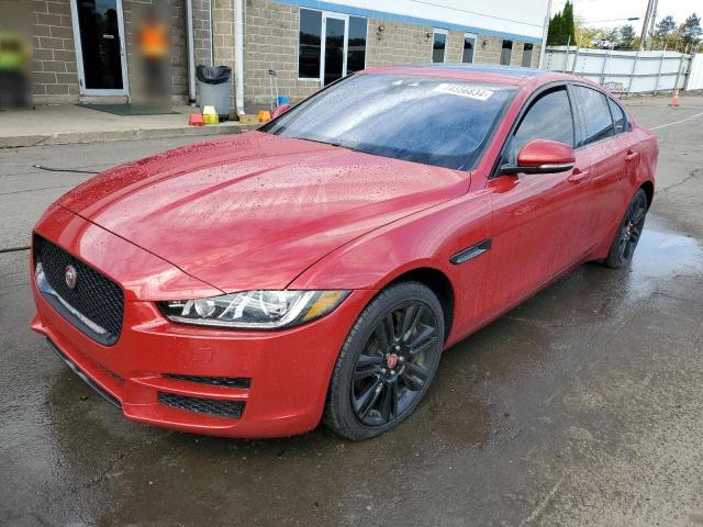  JAGUAR XE 2018 Красный