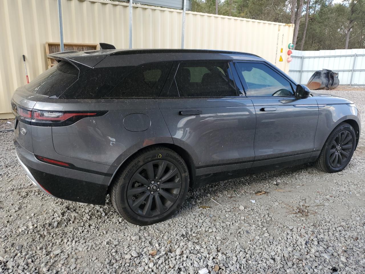 2018 Land Rover Range Rover - Image 3