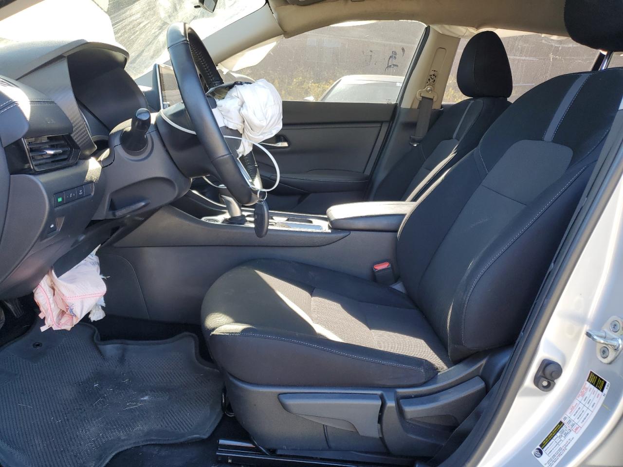 2022 Nissan Sentra - Image 7