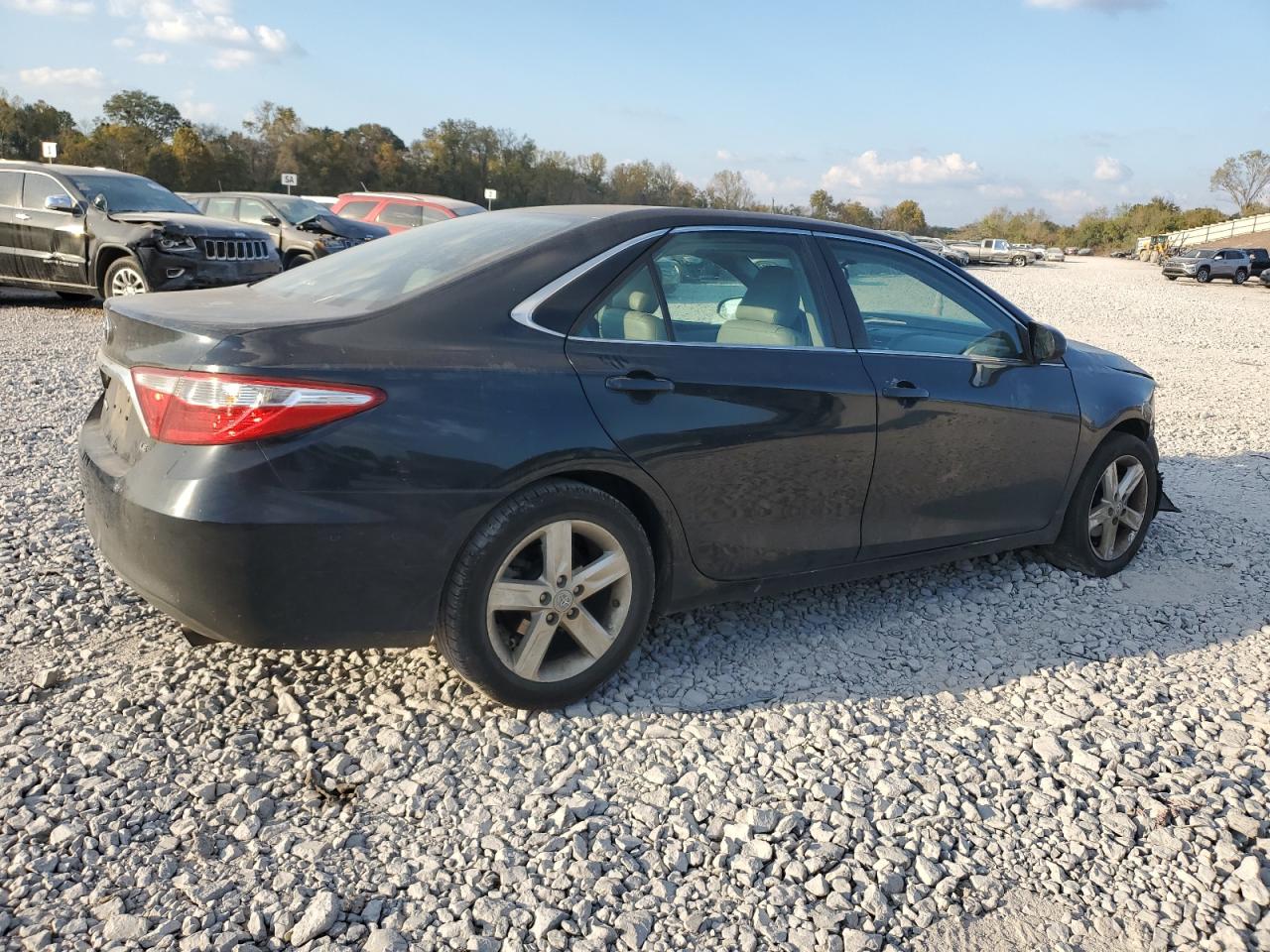2015 Toyota Camry - Image 3
