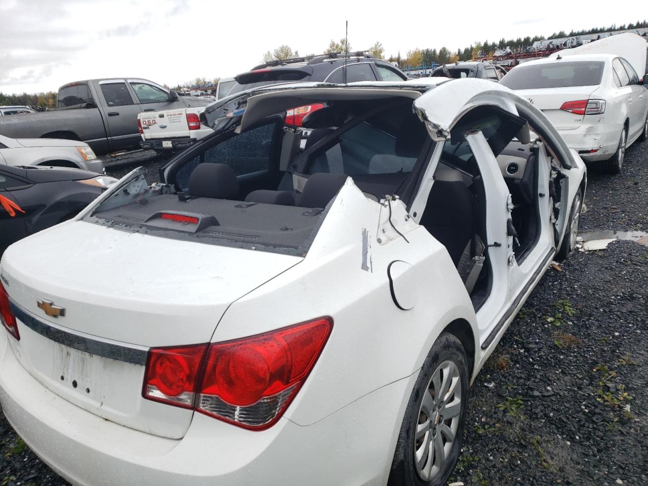 2011 Chevrolet Cruze - Image 12