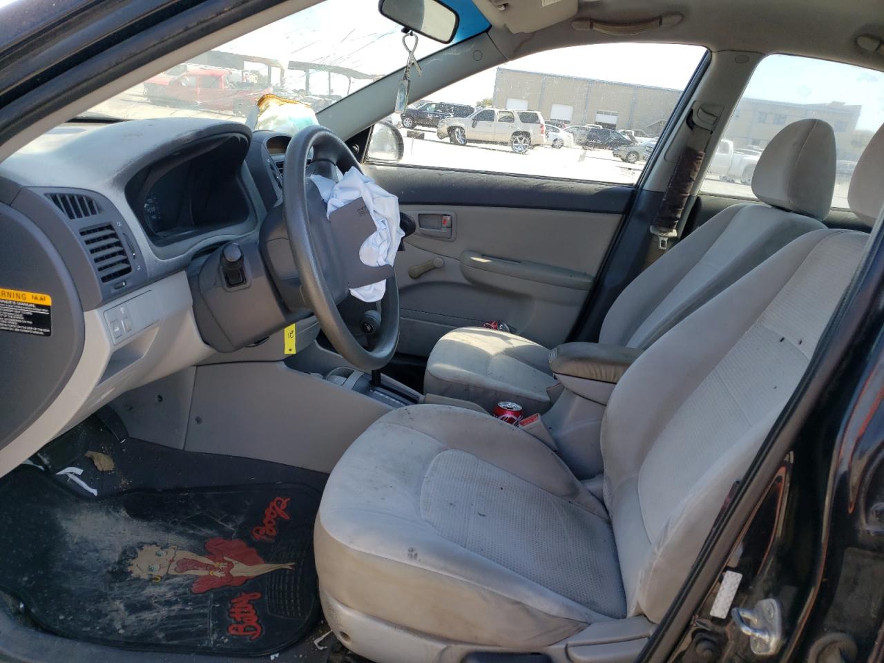 2009 Kia Spectra - Image 7