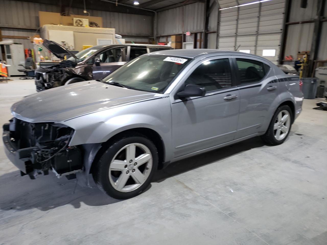 2013 Dodge Avenger - Image 1