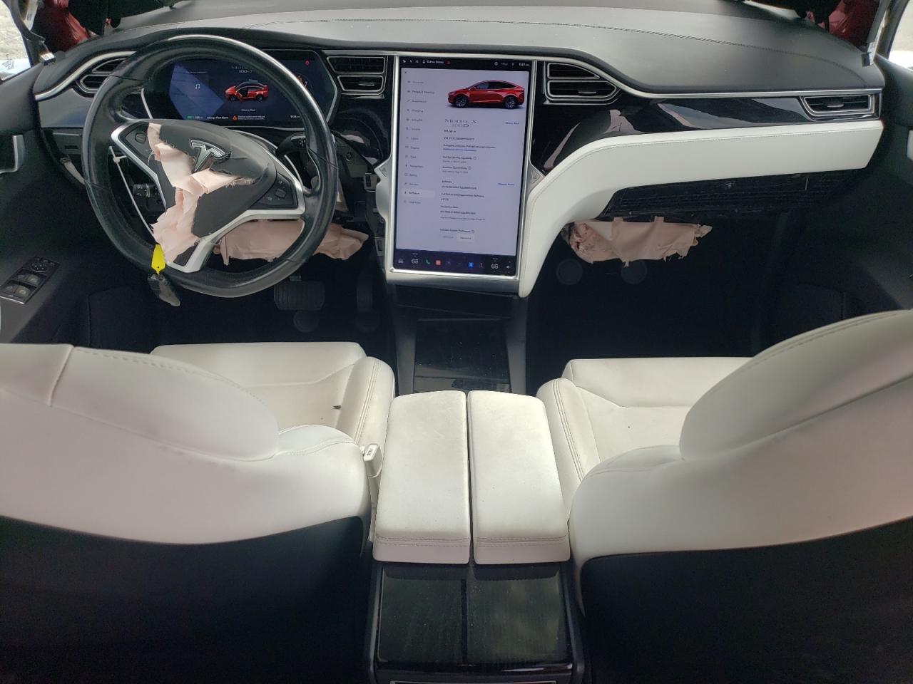 2017 Tesla Model X VIN: 5YJXCDE20HF060672 Lot: 78235764