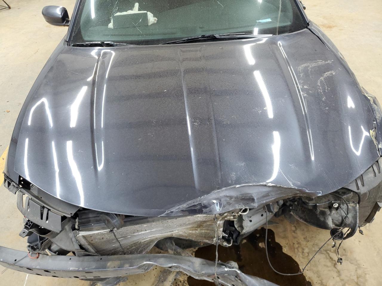 2018 Dodge Charger - Image 12