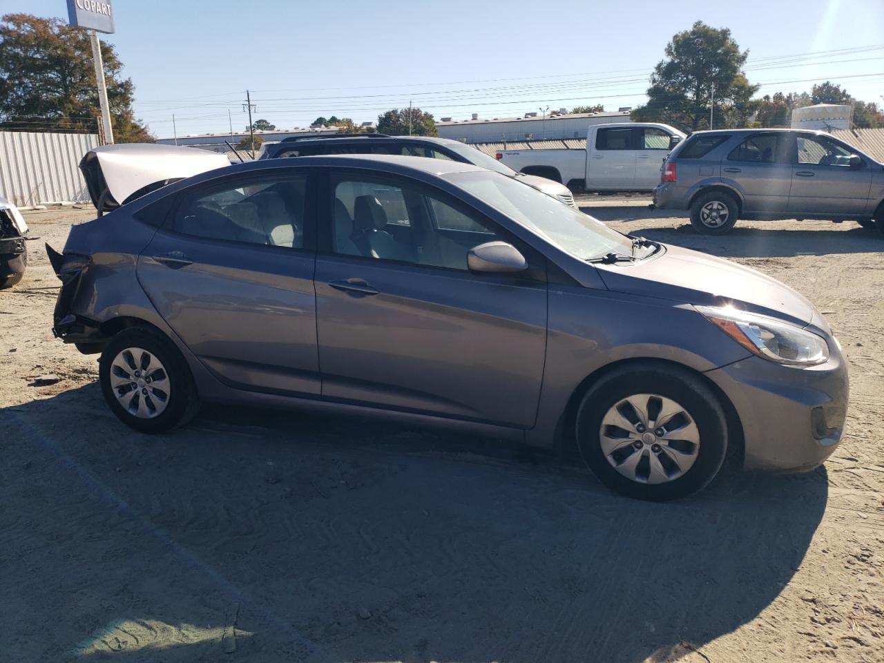 2016 Hyundai Accent - Image 4