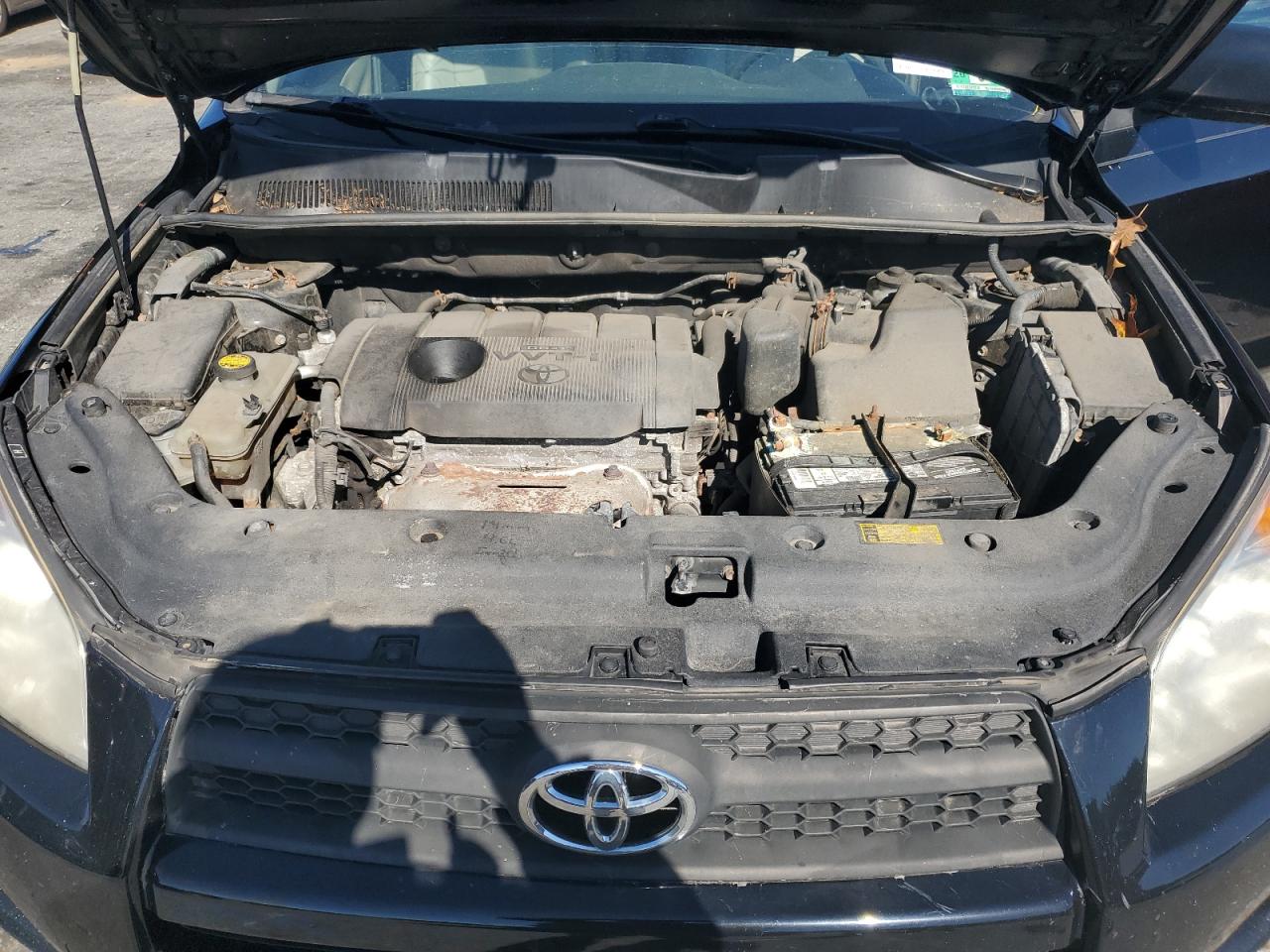 2T3BF4DV5CW218813 2012 Toyota Rav4