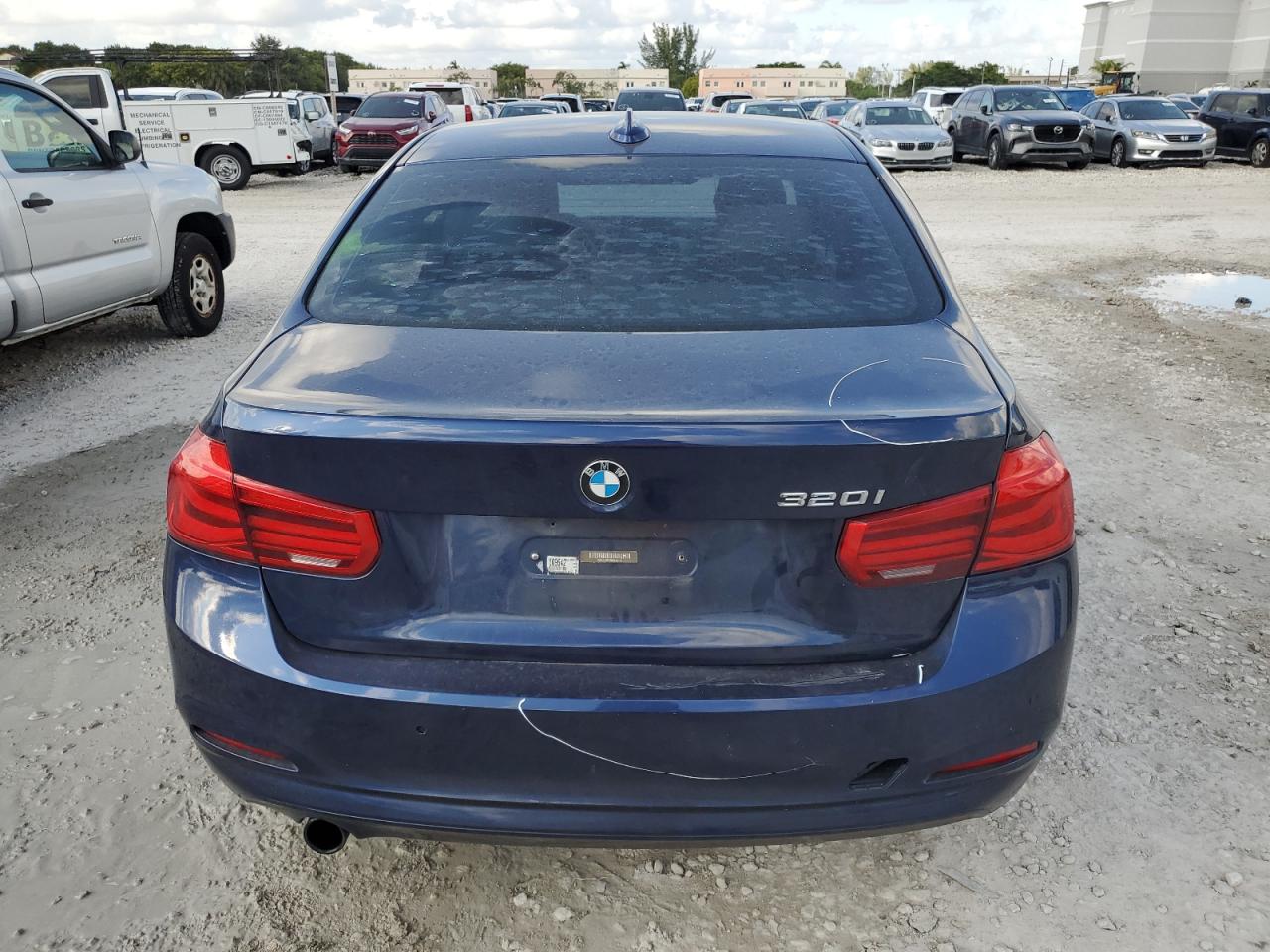 2016 BMW 320 I VIN: WBA8A9C52GK616113 Lot: 78450994