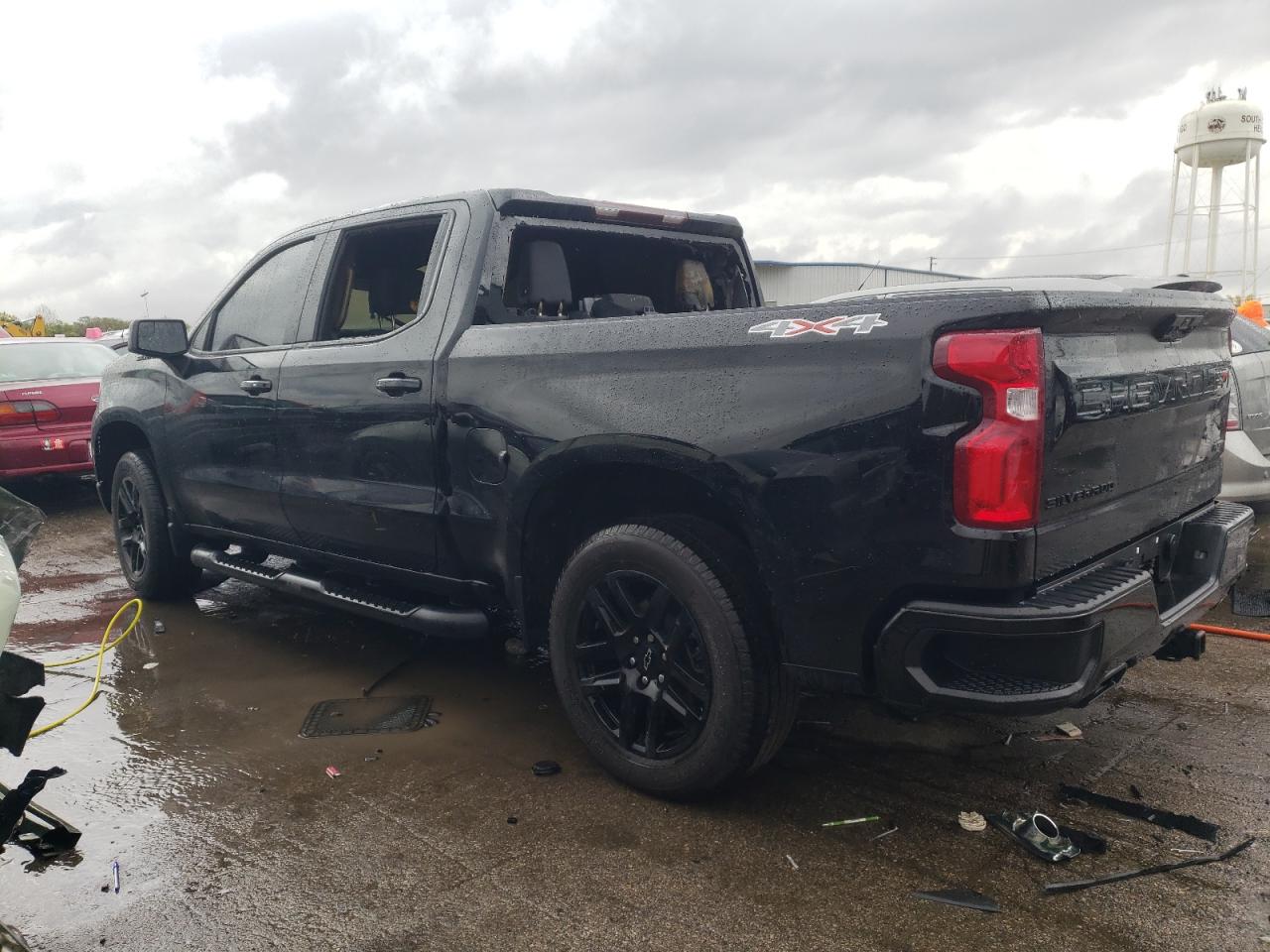 2023 Chevrolet Silverado - Image 2