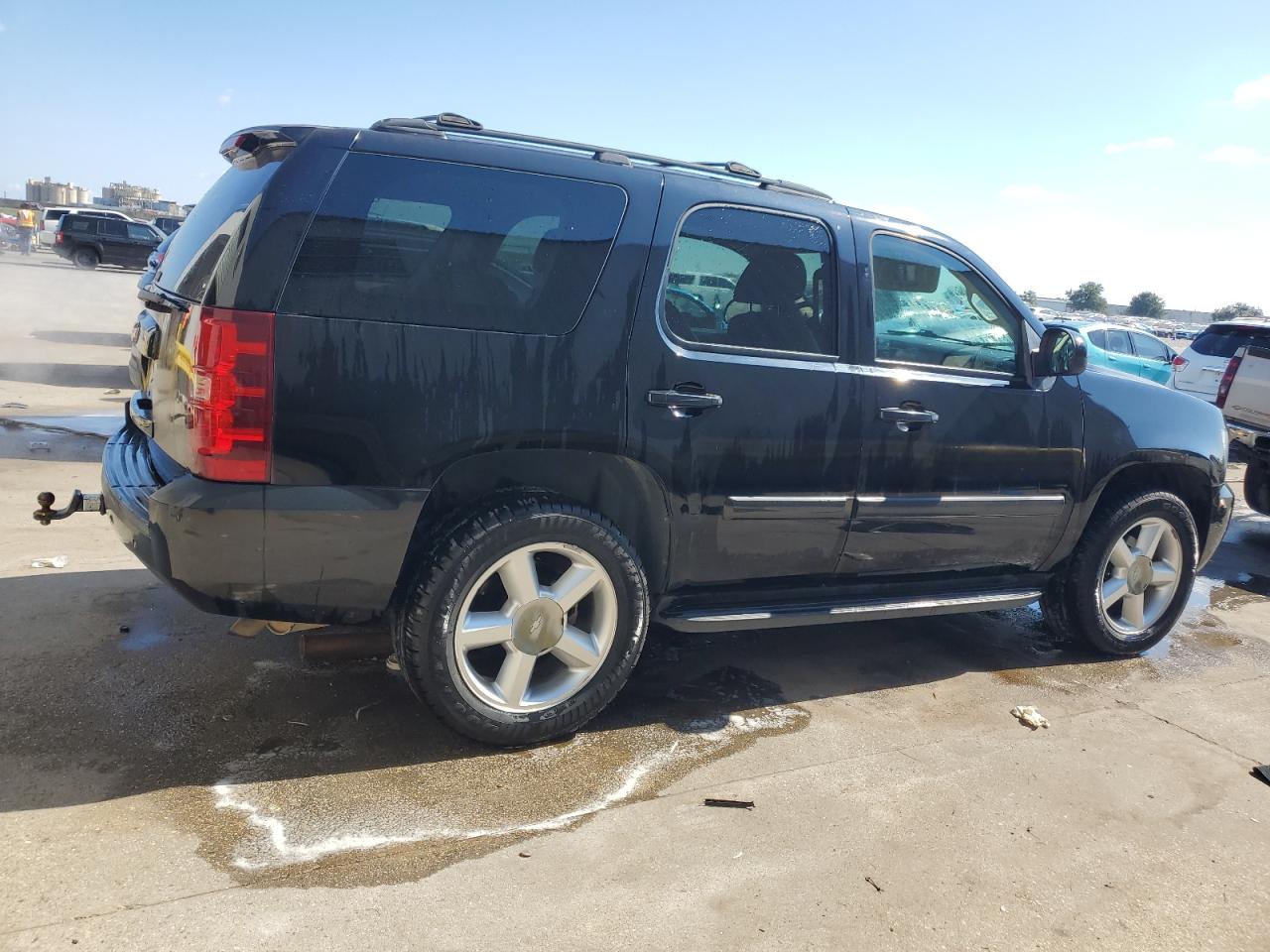 2008 Chevrolet Tahoe C1500 VIN: 1GNFC13J48R187687 Lot: 74016934