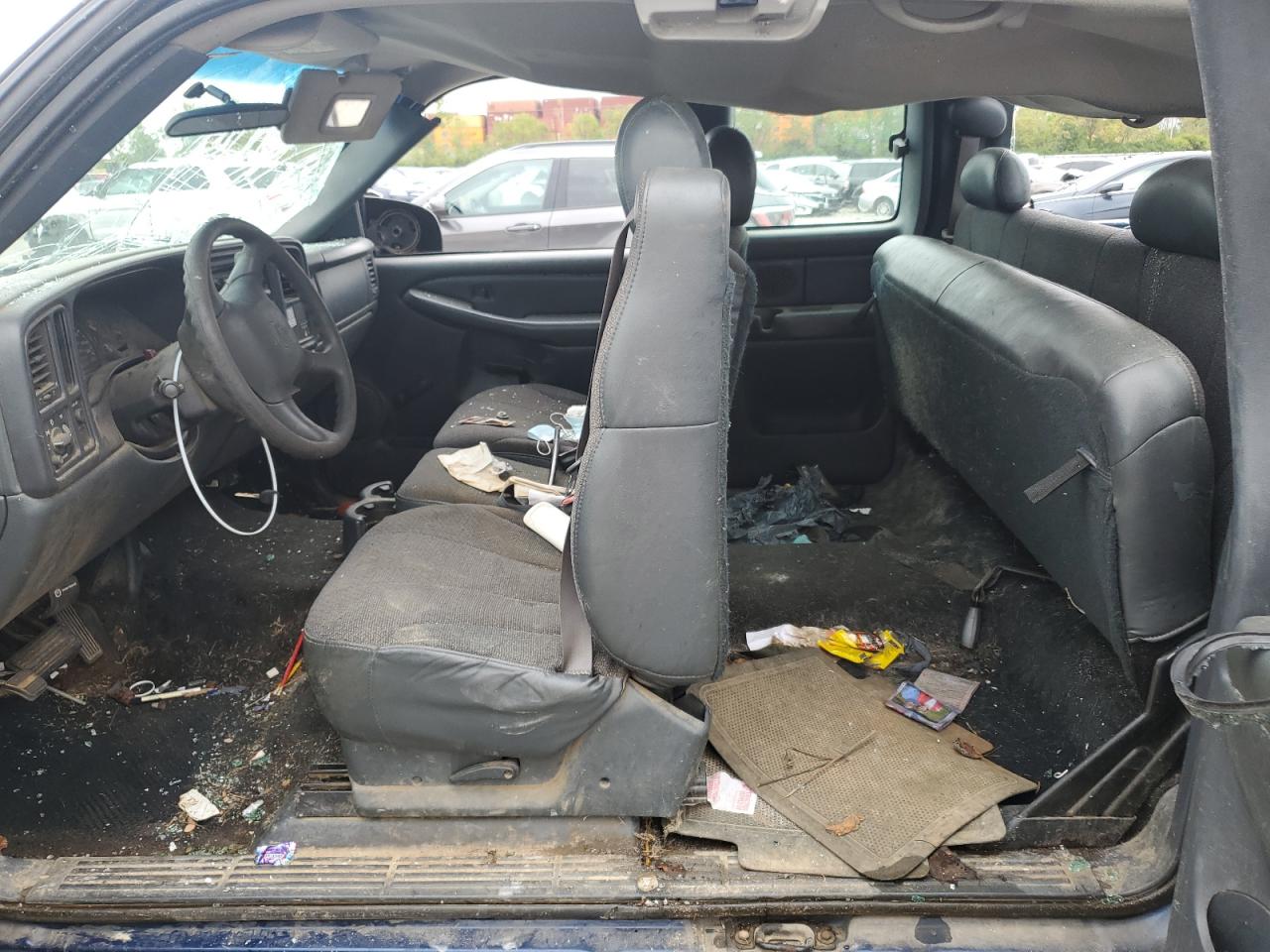 2002 Chevrolet Silverado C1500 VIN: 2GCEC19W421125987 Lot: 73111954