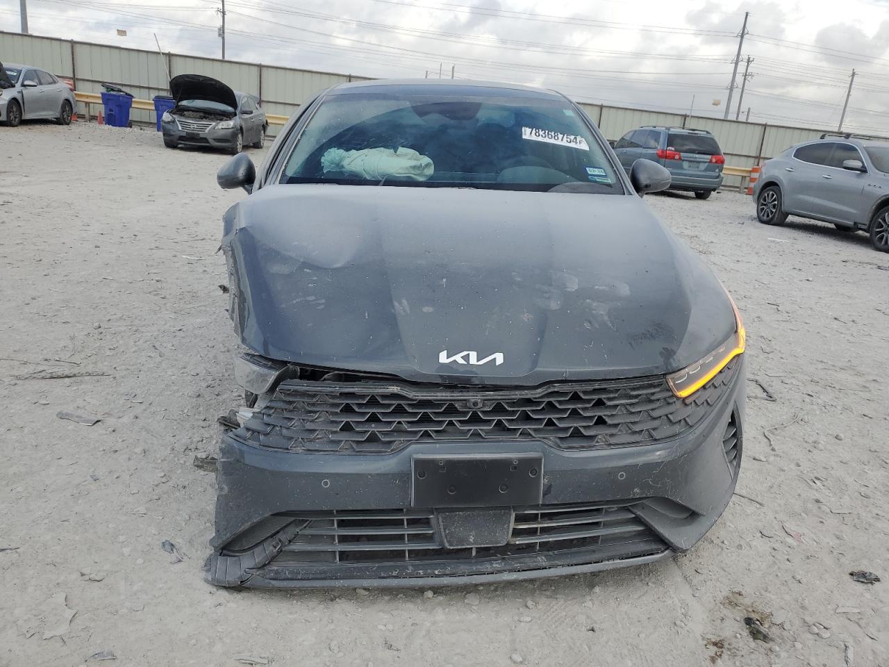 2024 Kia K5 - Image 5