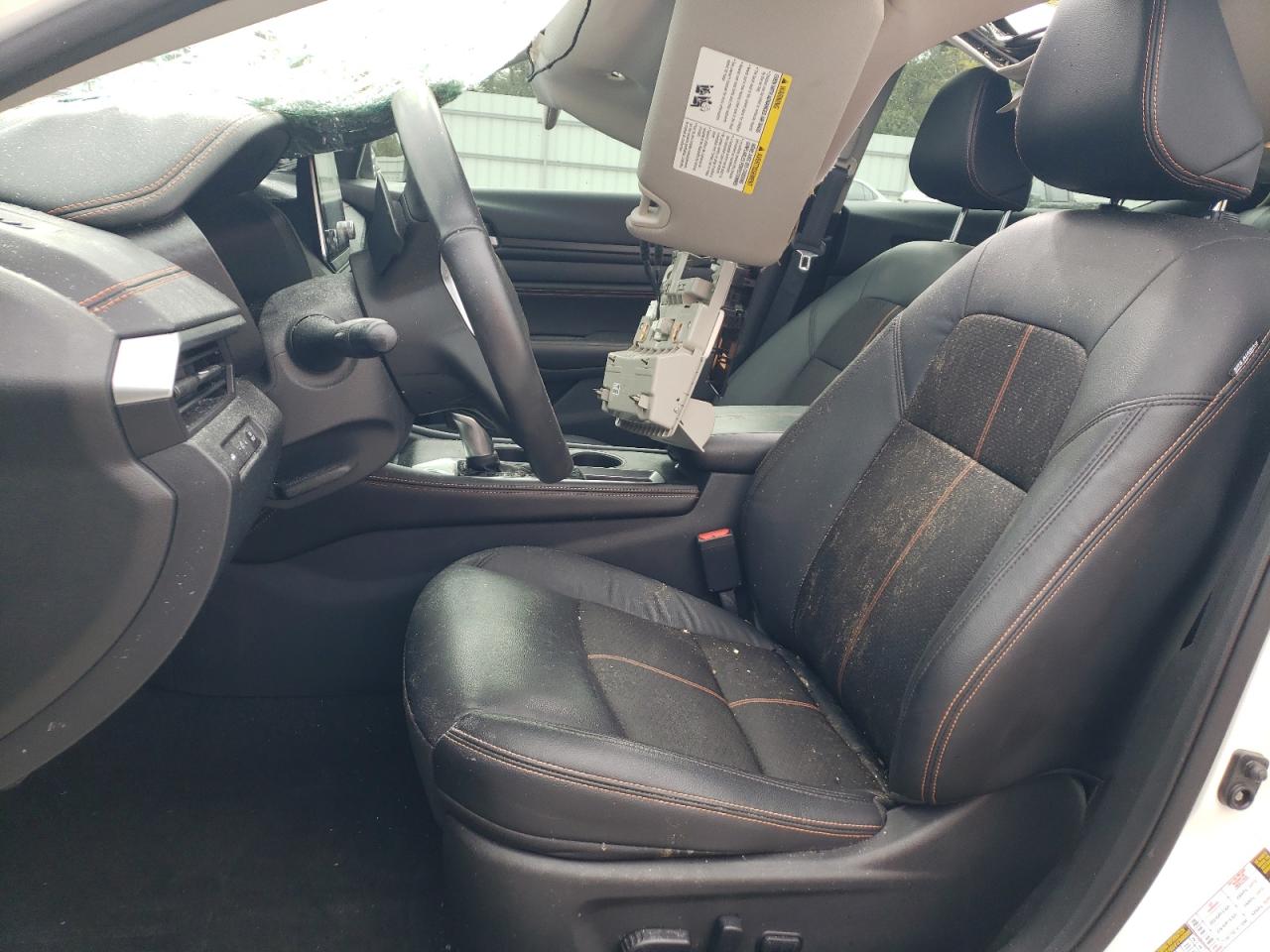 2022 Nissan Altima - Image 7