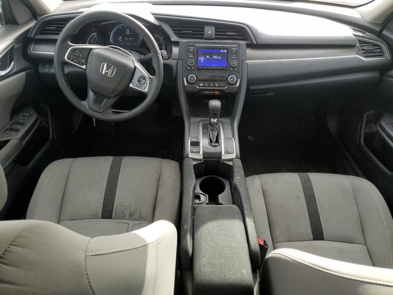 19XFC2F61KE031406 2019 Honda Civic Lx