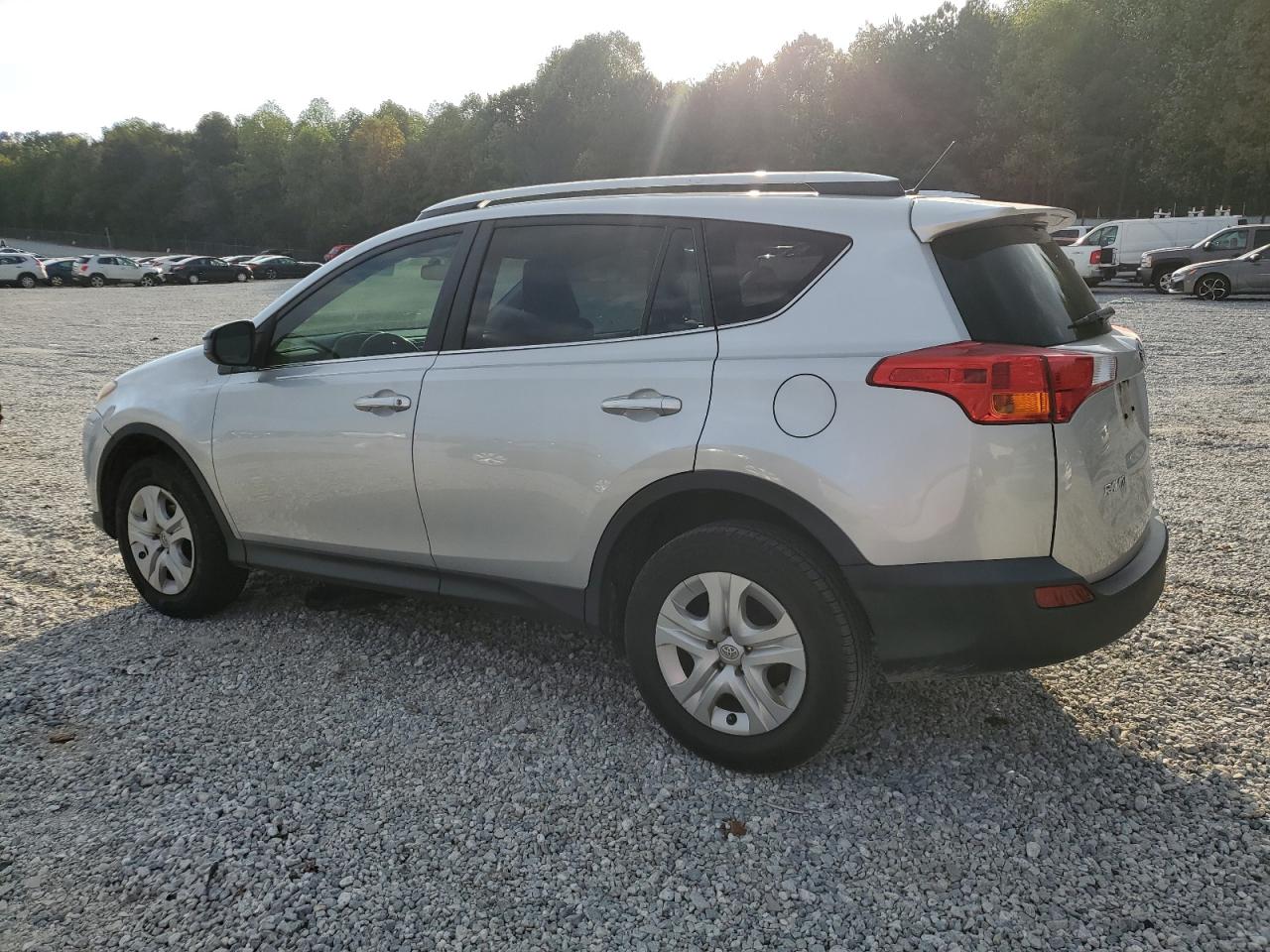 2015 Toyota RAV 4 - Image 2