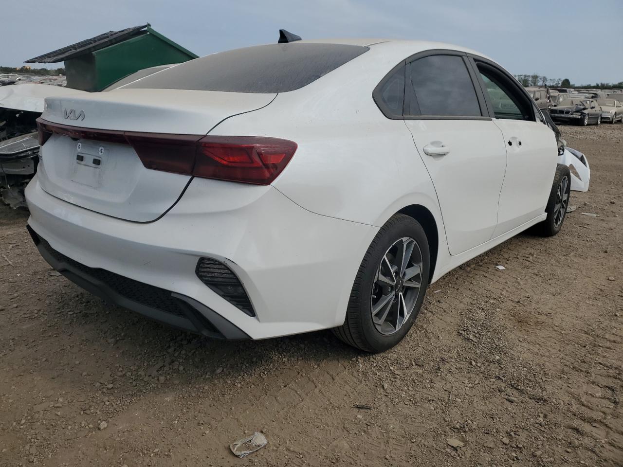 2023 Kia Forte - Image 3