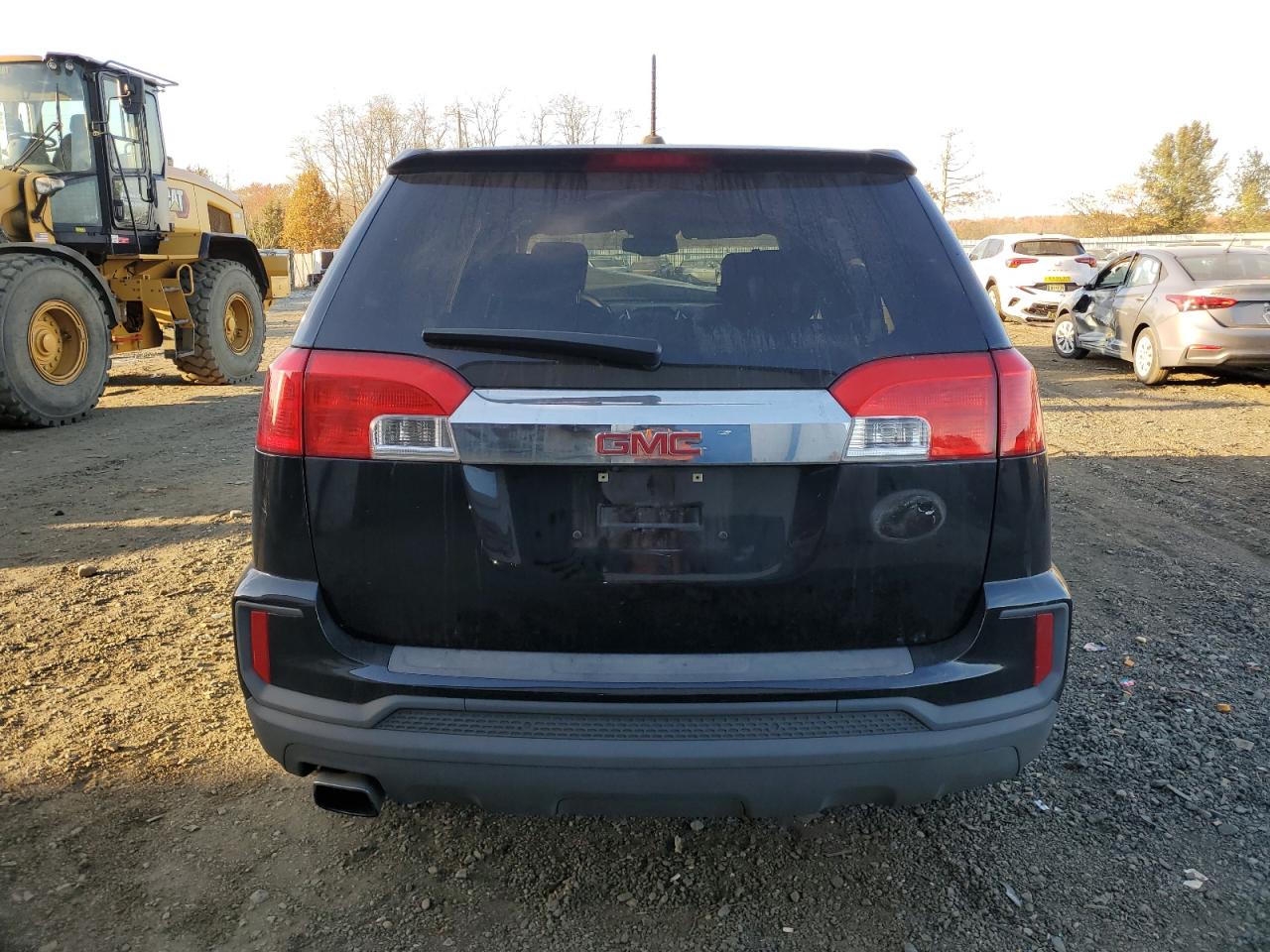 2017 GMC Terrain - Image 6