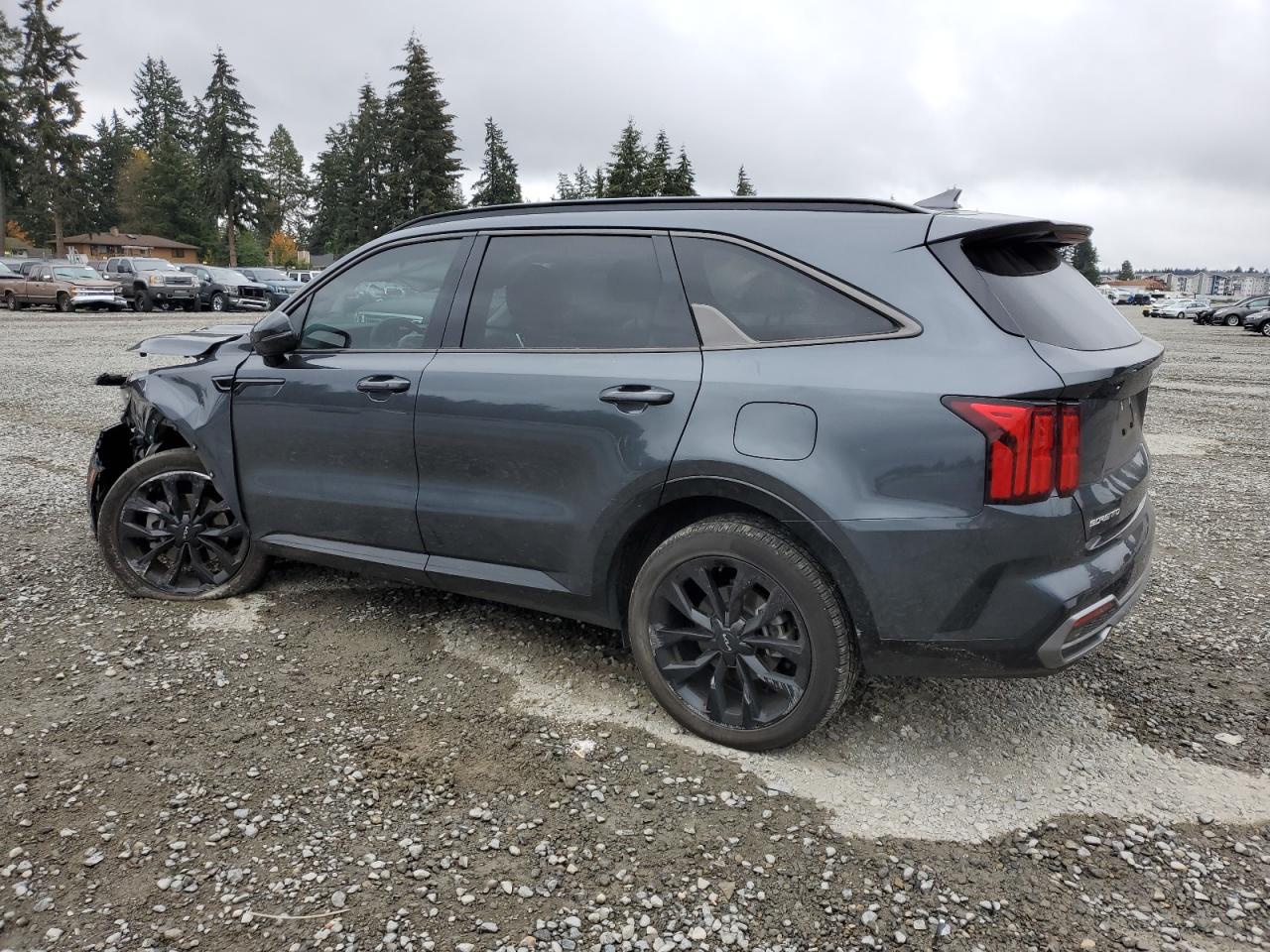 2023 Kia Sorento - Image 2