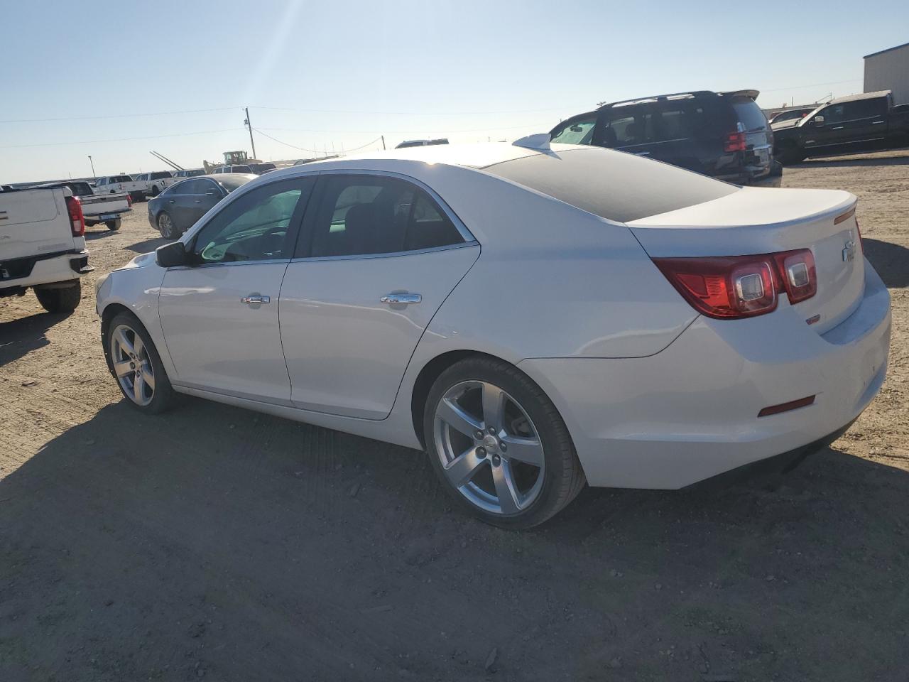 1G11G5SX2FF133350 2015 CHEVROLET MALIBU - Image 2