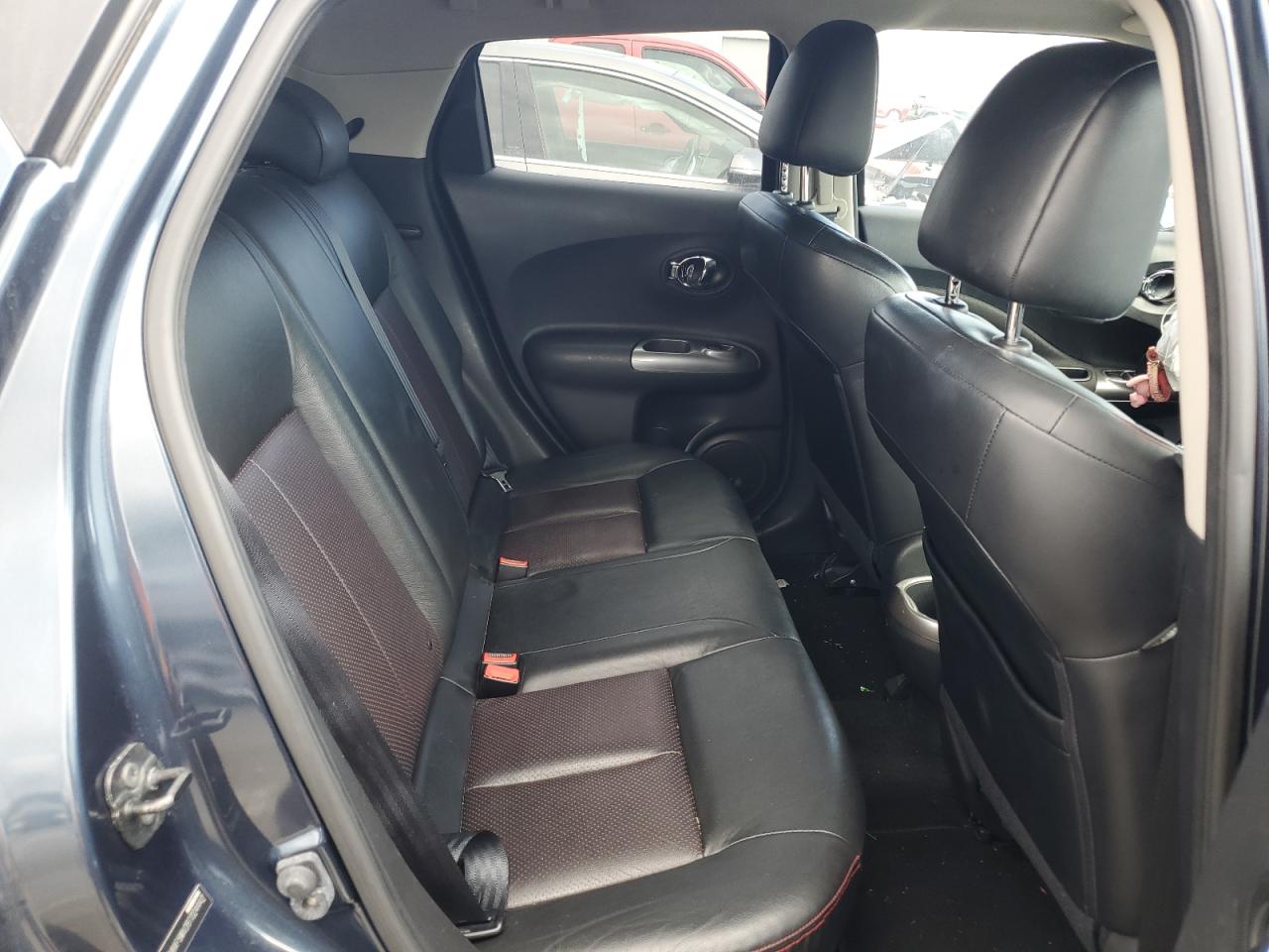 2011 Nissan Juke - Image 10