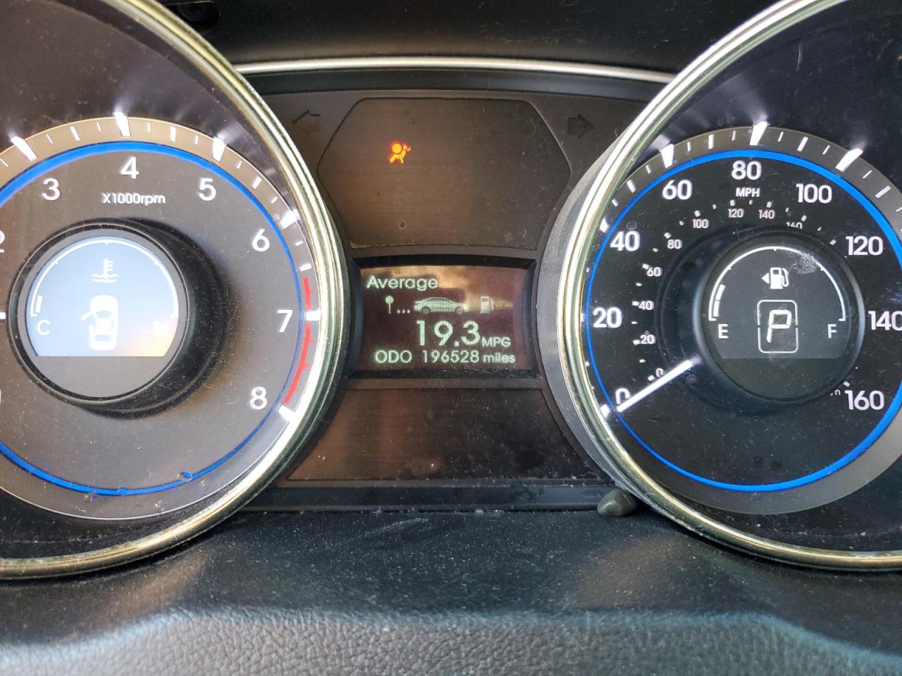 2012 Hyundai Sonata - Image 9