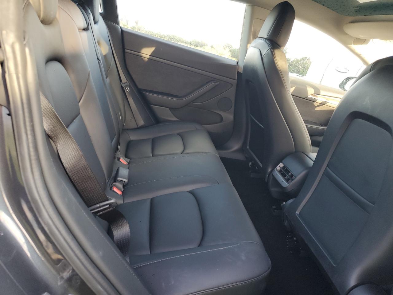 2022 Tesla Model 3 VIN: 5YJ3E1EB8NF104288 Lot: 73752114