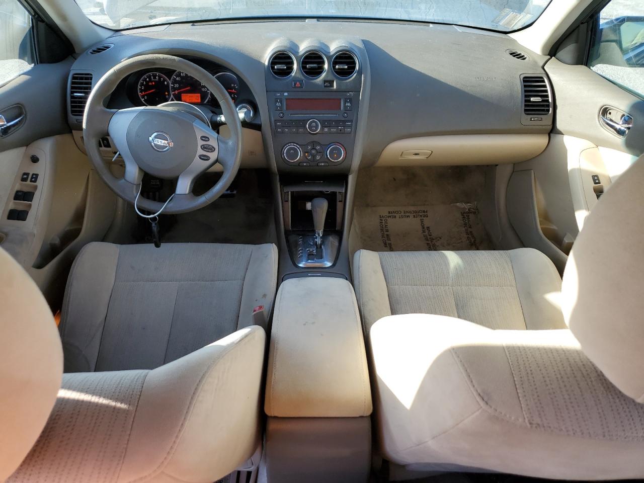 2011 Nissan Altima - Image 8