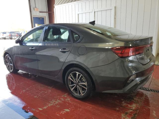 3KPF24AD2RE761890 Kia Forte LX 2