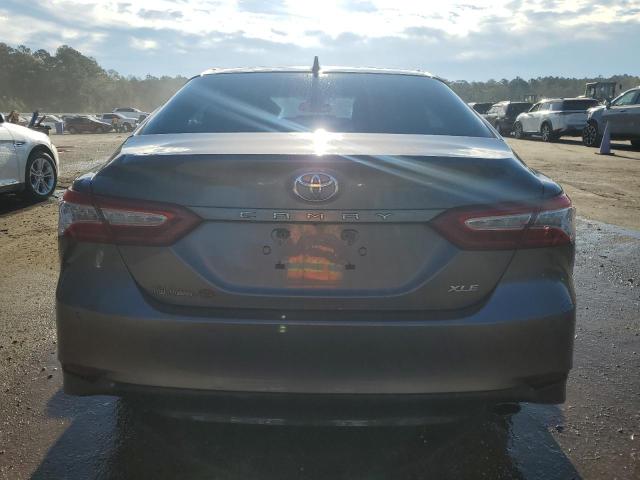  TOYOTA CAMRY 2018 Szary