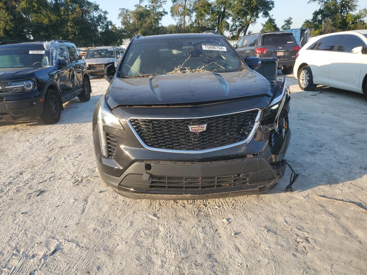 2019 Cadillac Xt4 Sport VIN: 1GYFZER40KF104565 Lot: 75998754