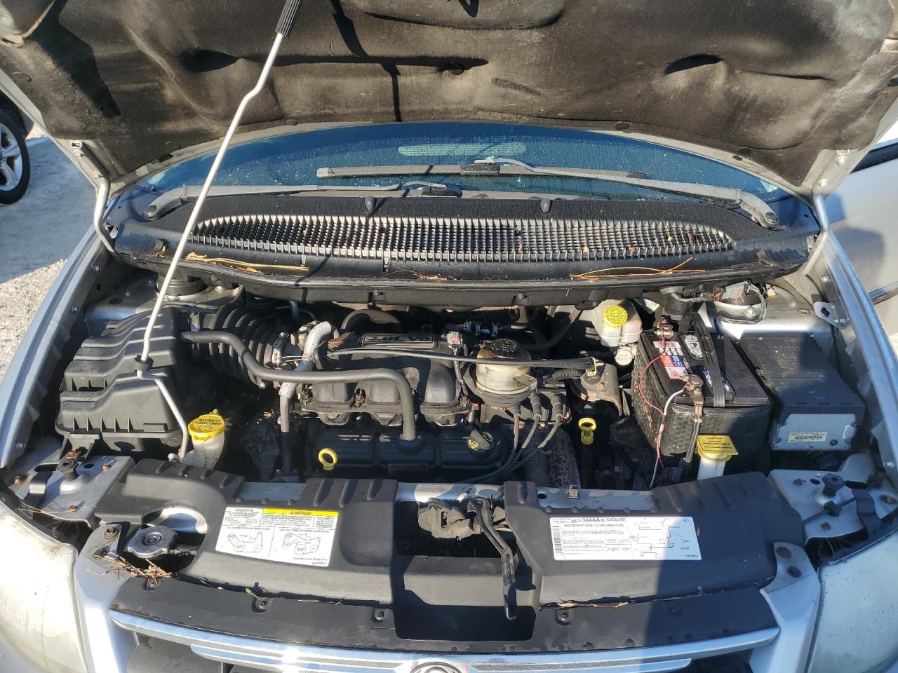 2005 Chrysler Town & Country Touring VIN: 2C4GP54L25R582532 Lot: 78065944