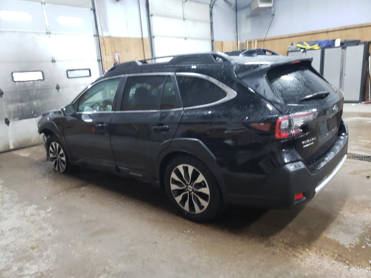2024 Subaru Outback - Image 2