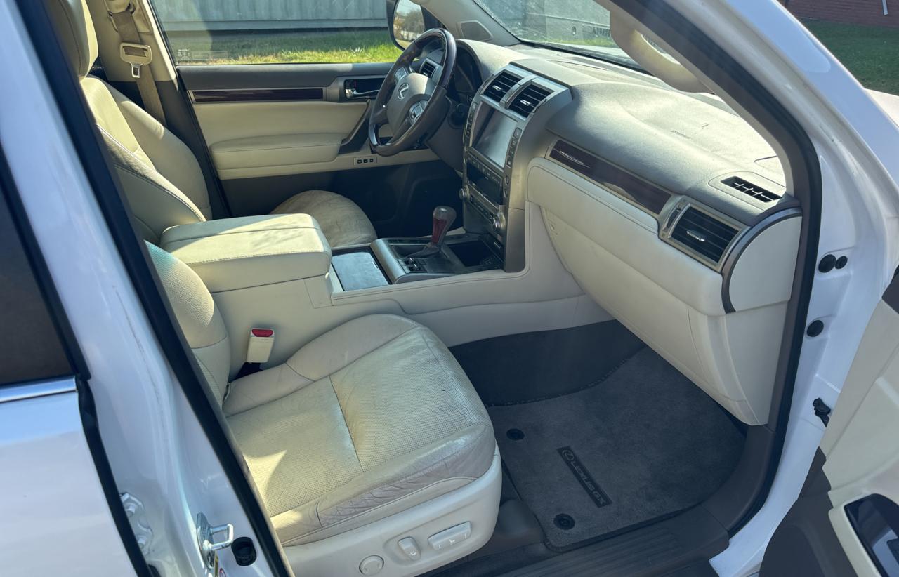 2014 Lexus GX - Image 5