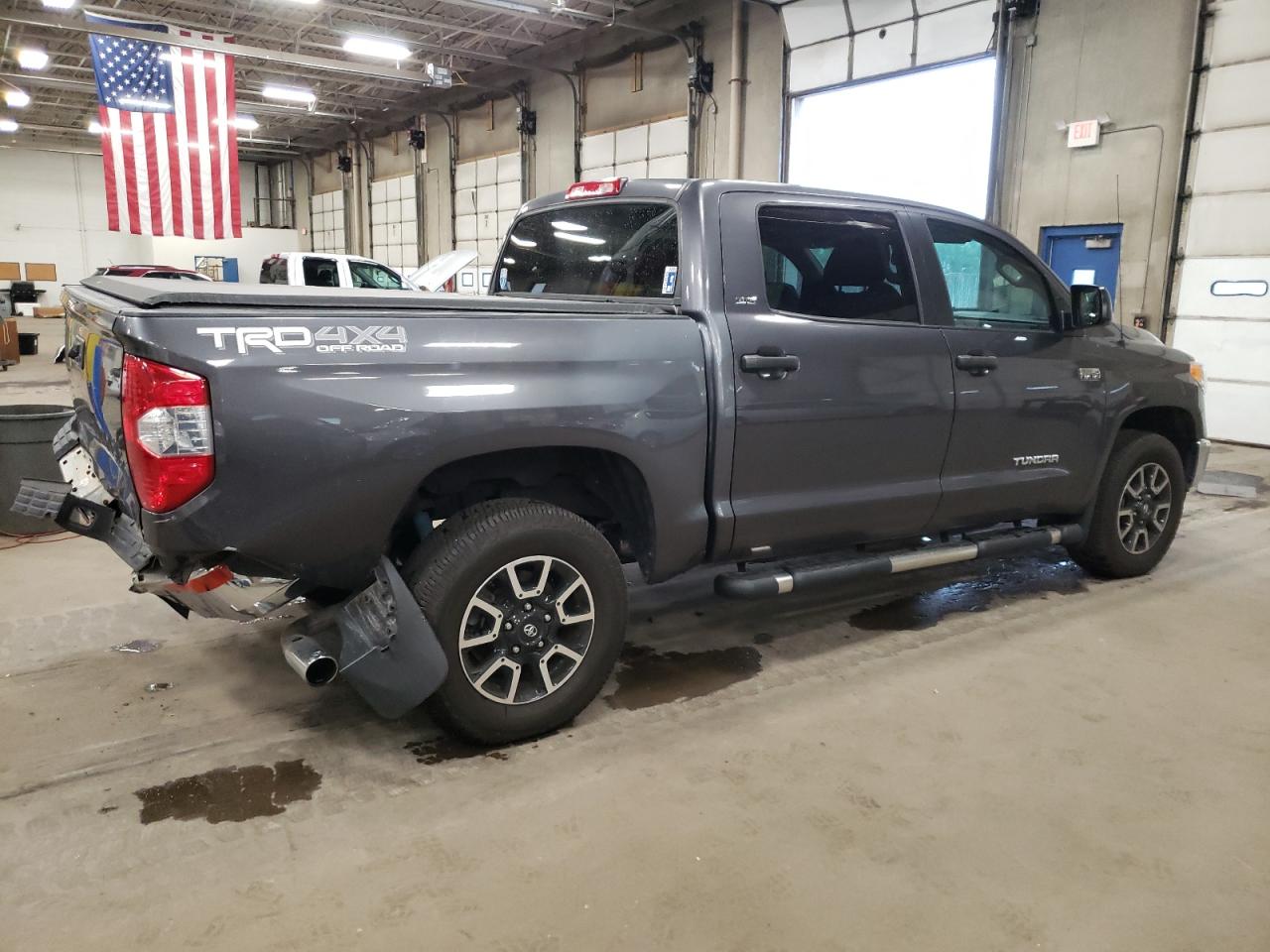 VIN 5TFDW5F18HX583773 2017 TOYOTA TUNDRA no.3