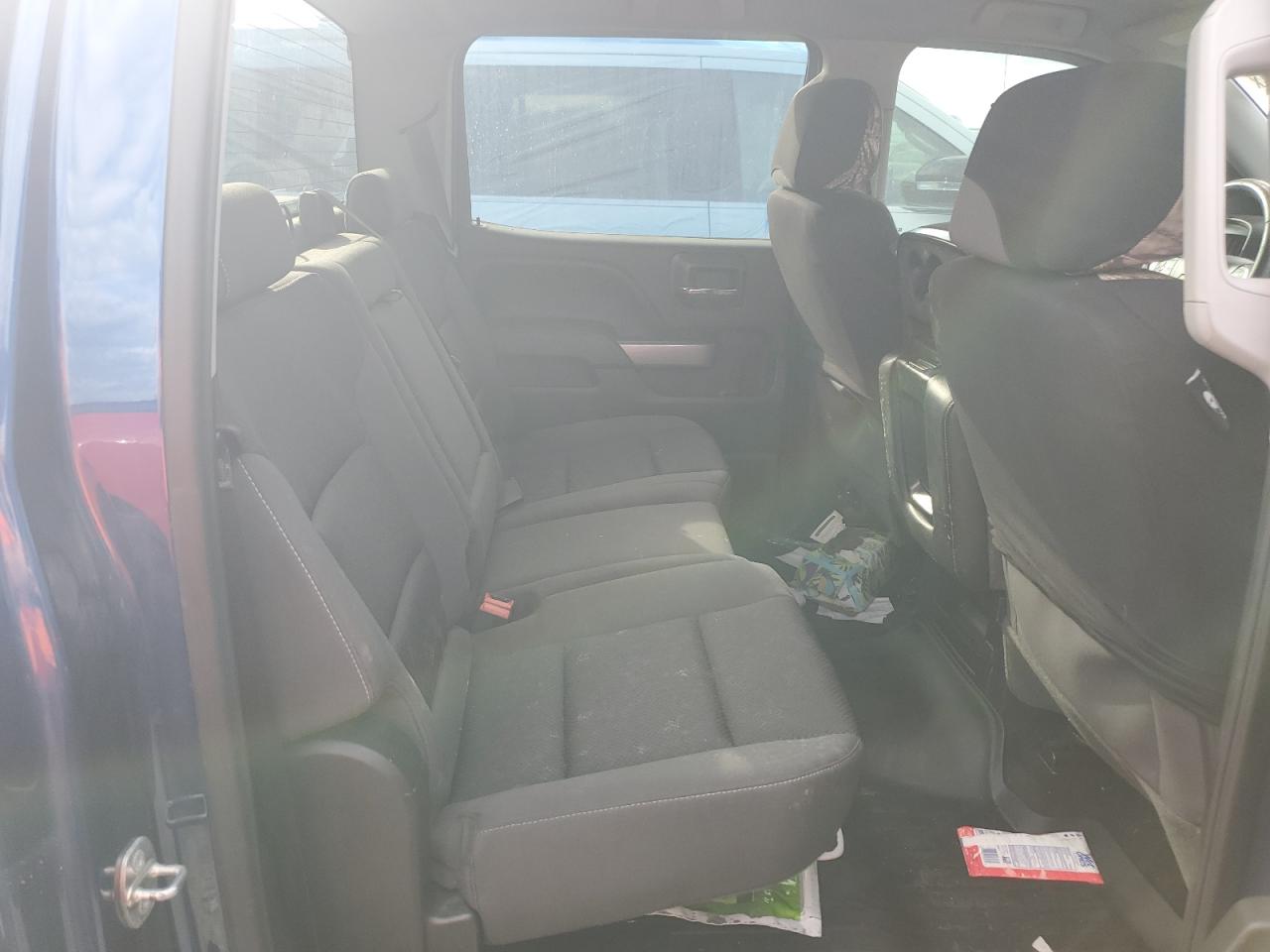 2017 Chevrolet Silverado - Image 10