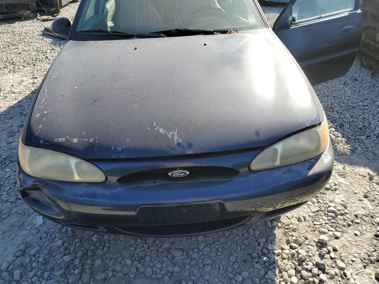 2001 Ford Escort VIN: 3FAFP13PX1R120920 Lot: 75643024