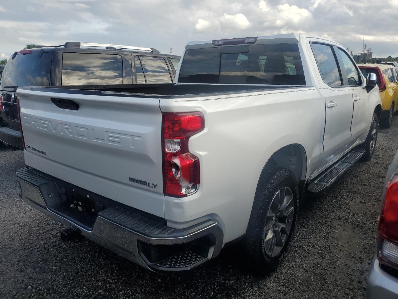 2019 Chevrolet Silverado - Image 3