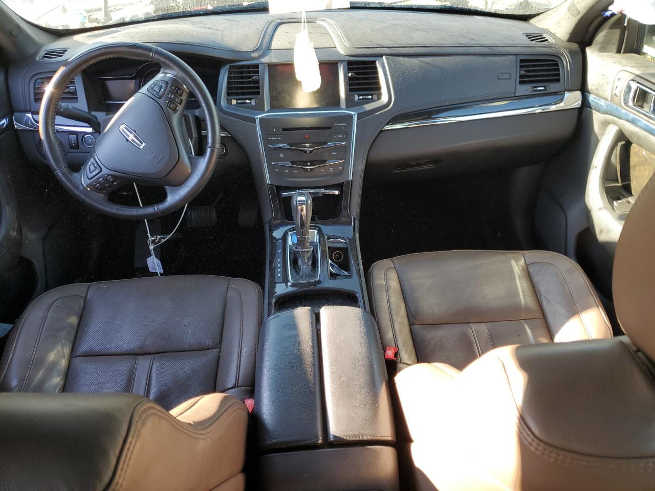 2015 Lincoln MKS - Image 8