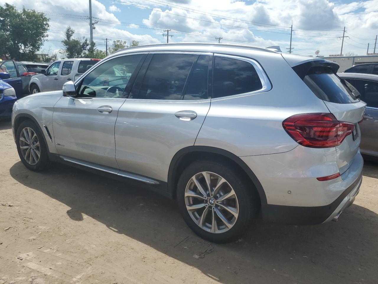 5UXTR9C5XJLC73012 2018 BMW X3 - Image 2