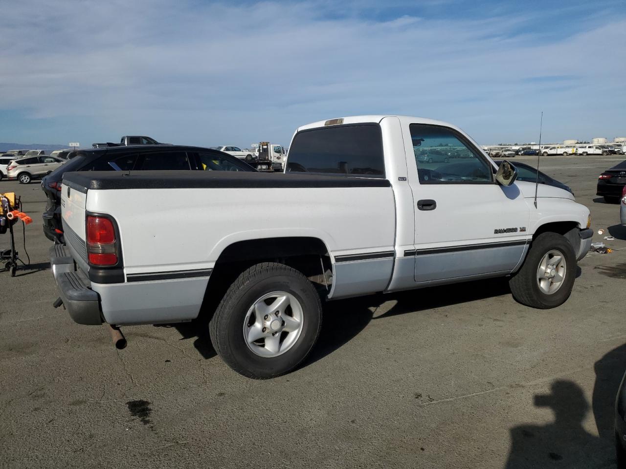 1997 Dodge Ram 1500 VIN: 1B7HC16Z5VS253557 Lot: 75064784