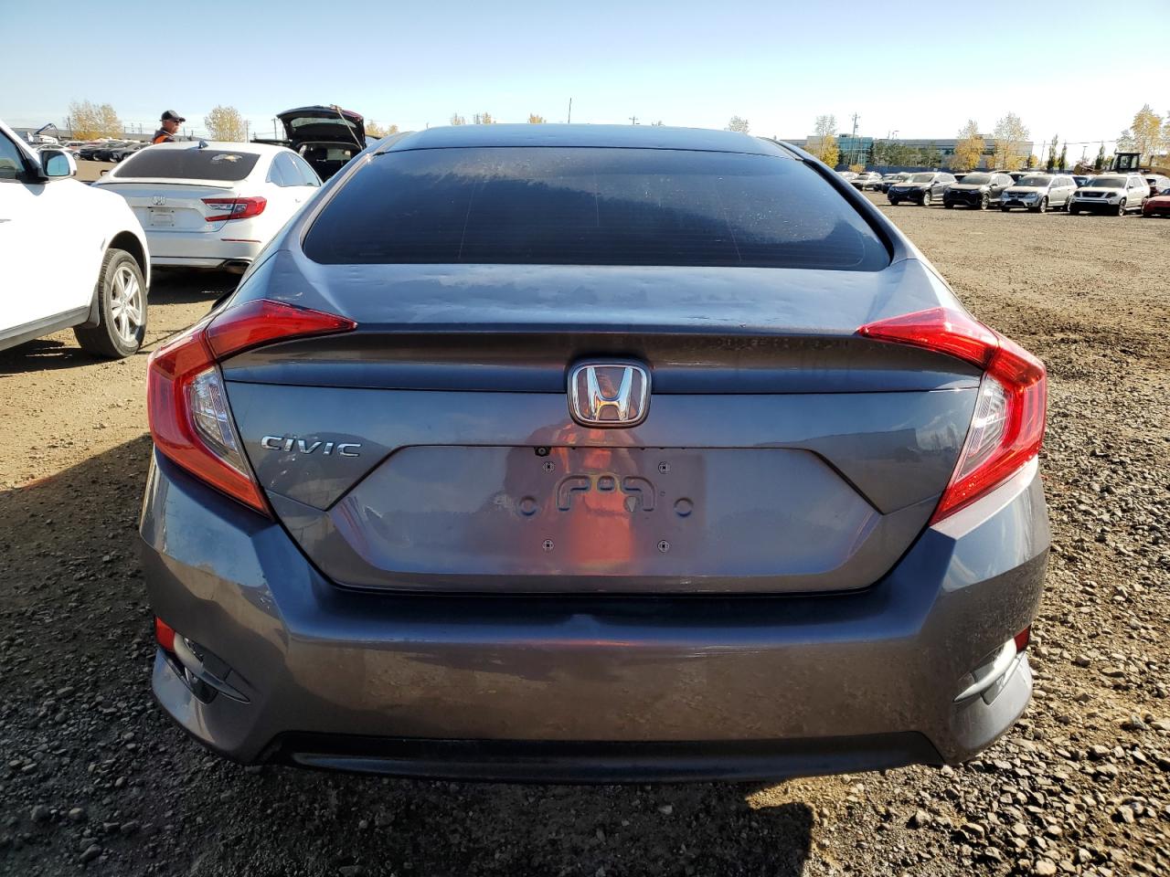 2HGFC2F89JH008090 2018 Honda Civic Ex