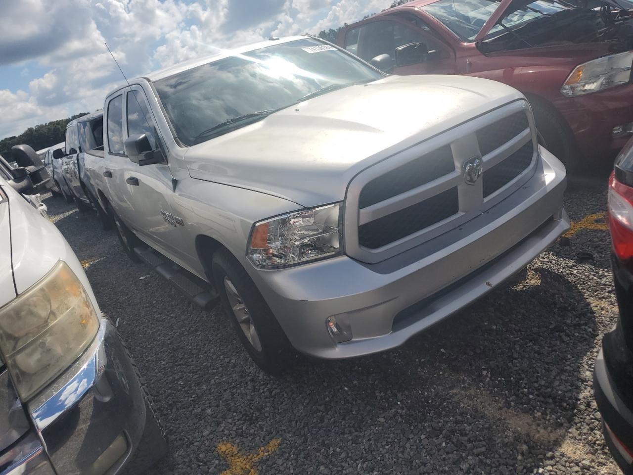 2016 Ram 1500 St VIN: 3C6RR6KT1GG315751 Lot: 74136184