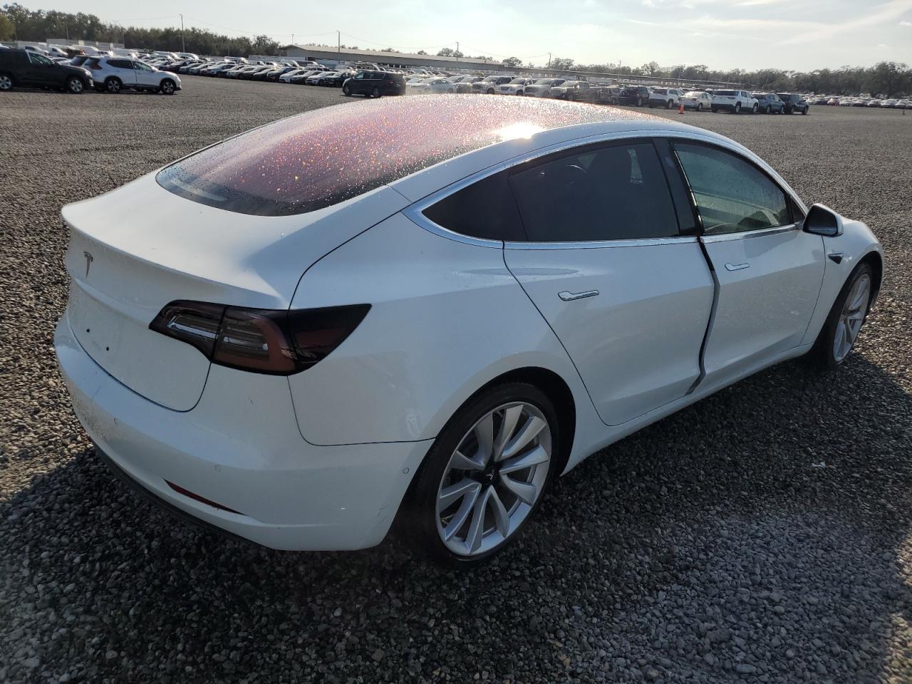 VIN 5YJ3E1EA4JF033012 2018 TESLA MODEL 3 no.3