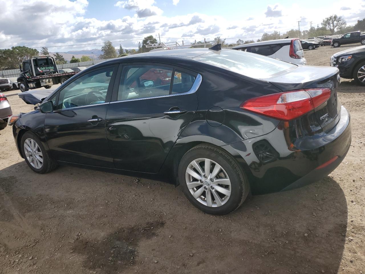 2014 Kia Forte - Image 2