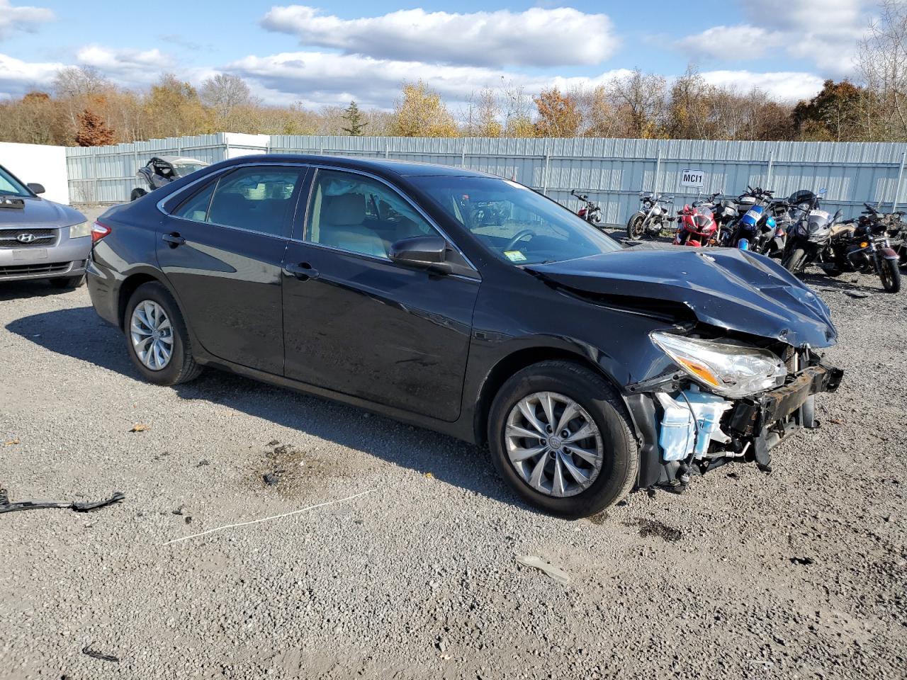 2015 Toyota Camry - Image 4