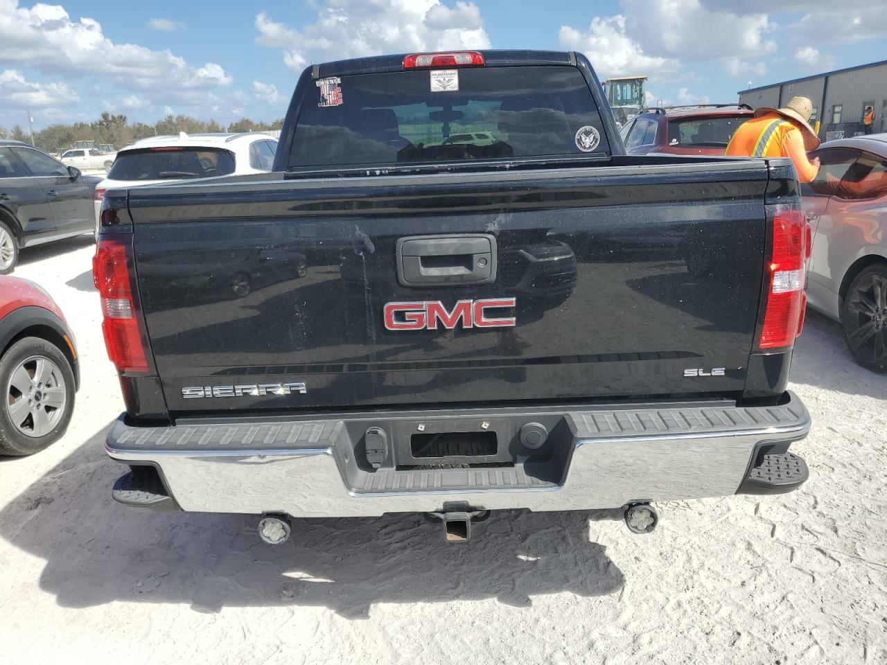 2015 GMC Sierra K1500 Sle VIN: 3GTU2UEC3FG156883 Lot: 77151434