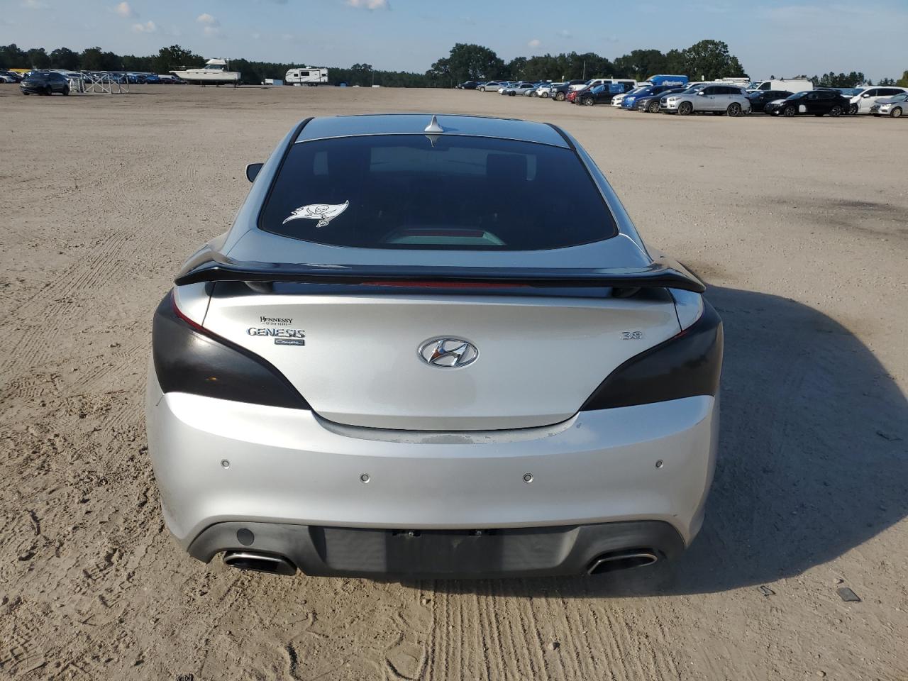 2013 Hyundai Genesis Coupe 3.8L VIN: KMHHU6KJ8DU094896 Lot: 75566054