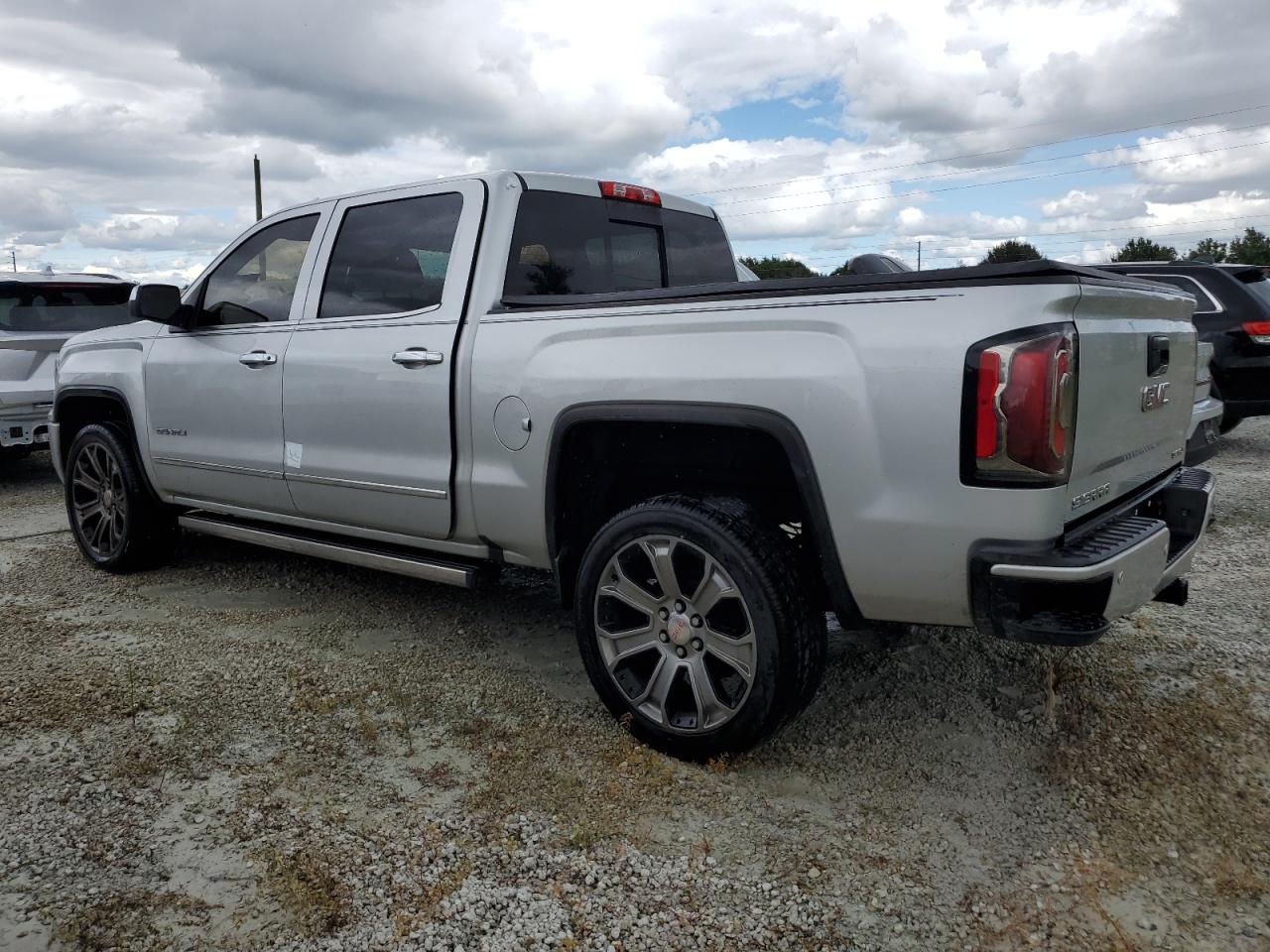 3GTP1PEJ7JG271902 2018 GMC Sierra C1500 Denali