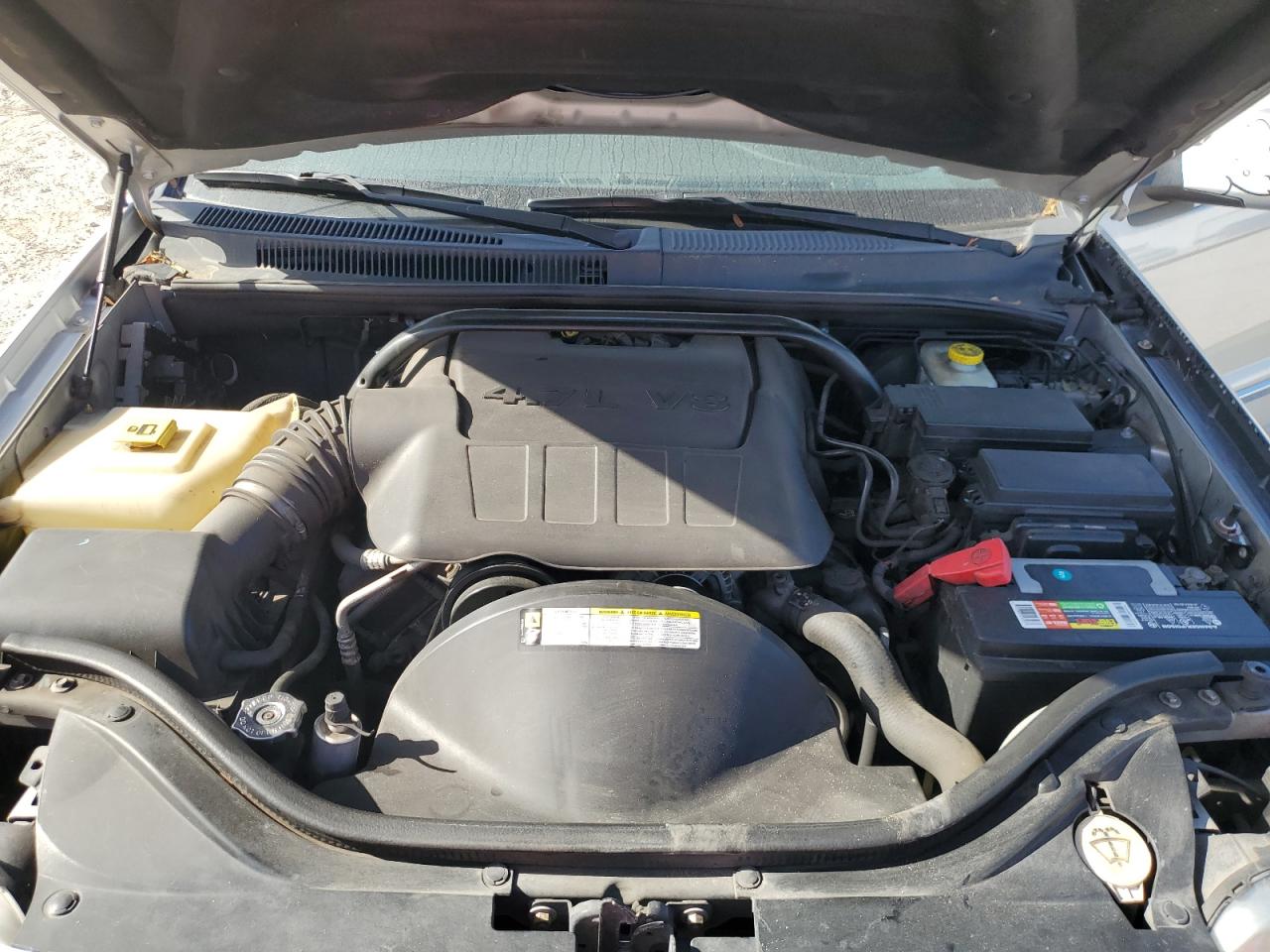 2009 Jeep Grand Cherokee - Image 12