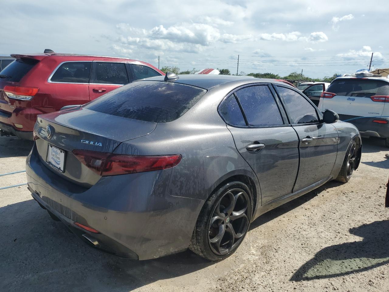 2017 Alfa Romeo Giulia - Image 3